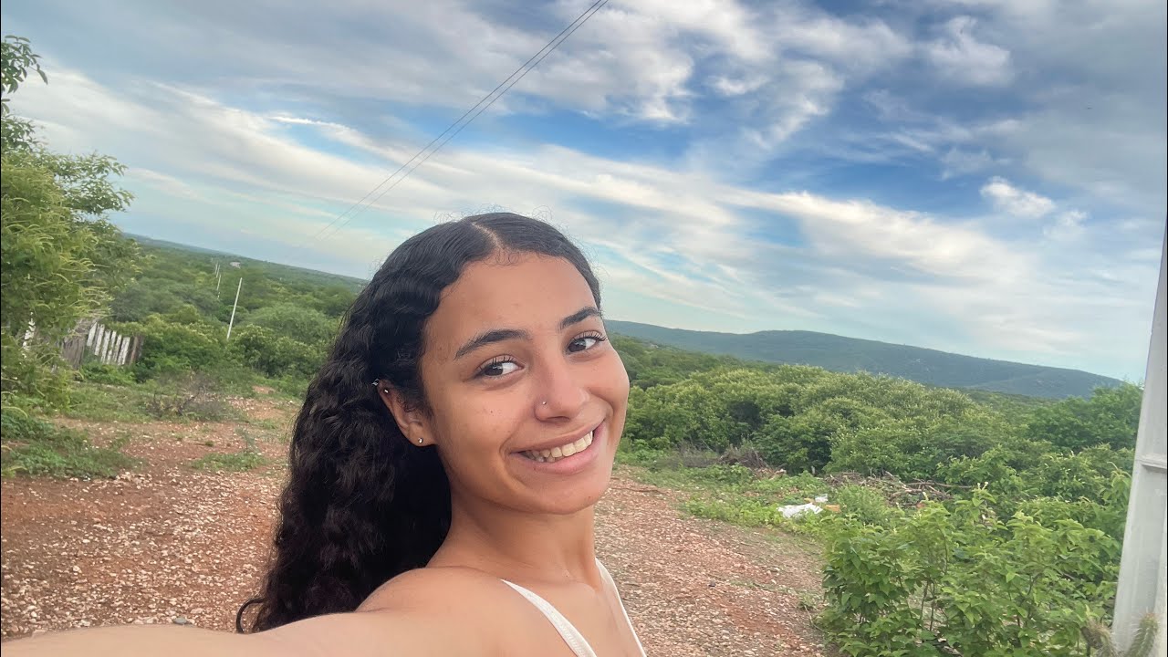 UM POUCO COM ANGELINA 