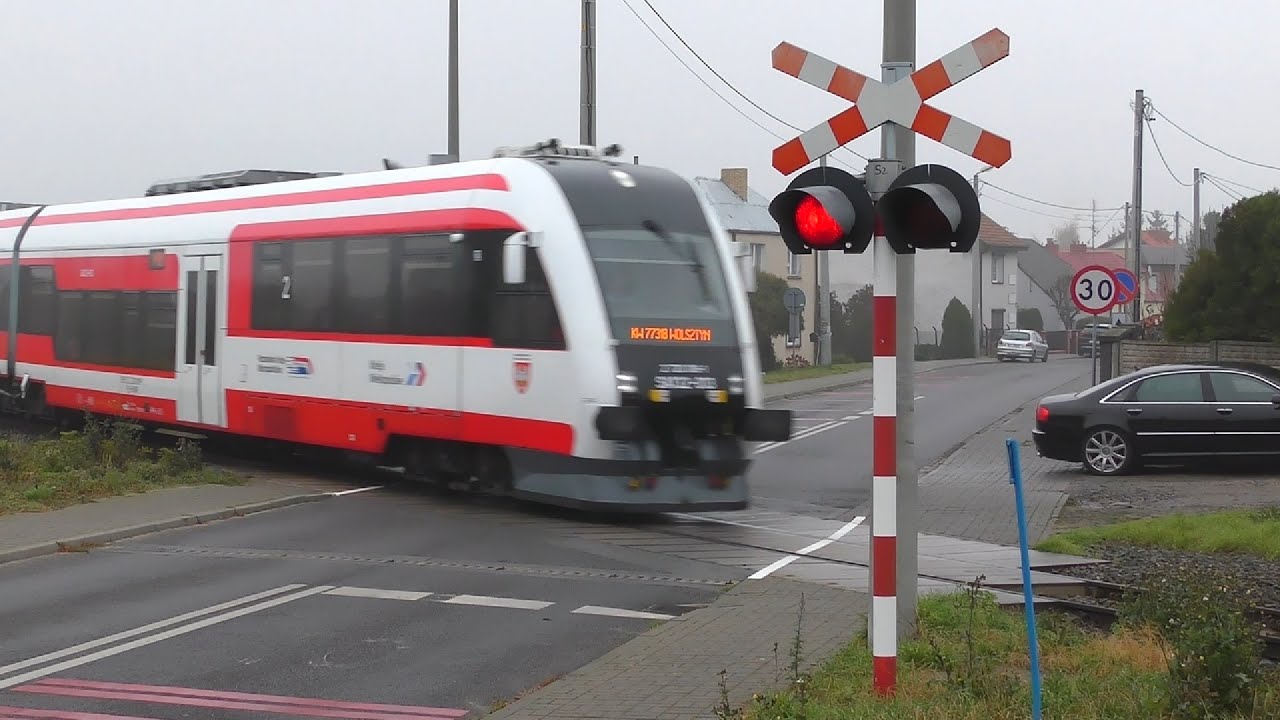 Przejazd kolejowy Stęszew ul. Chrobrego | Railroad Crossing in Poland