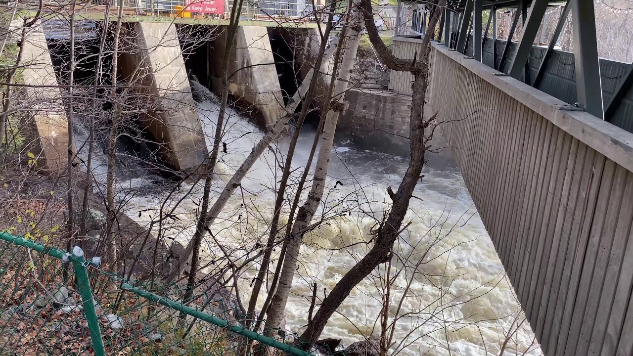 Burk's Falls Ontario Canada 4K Video