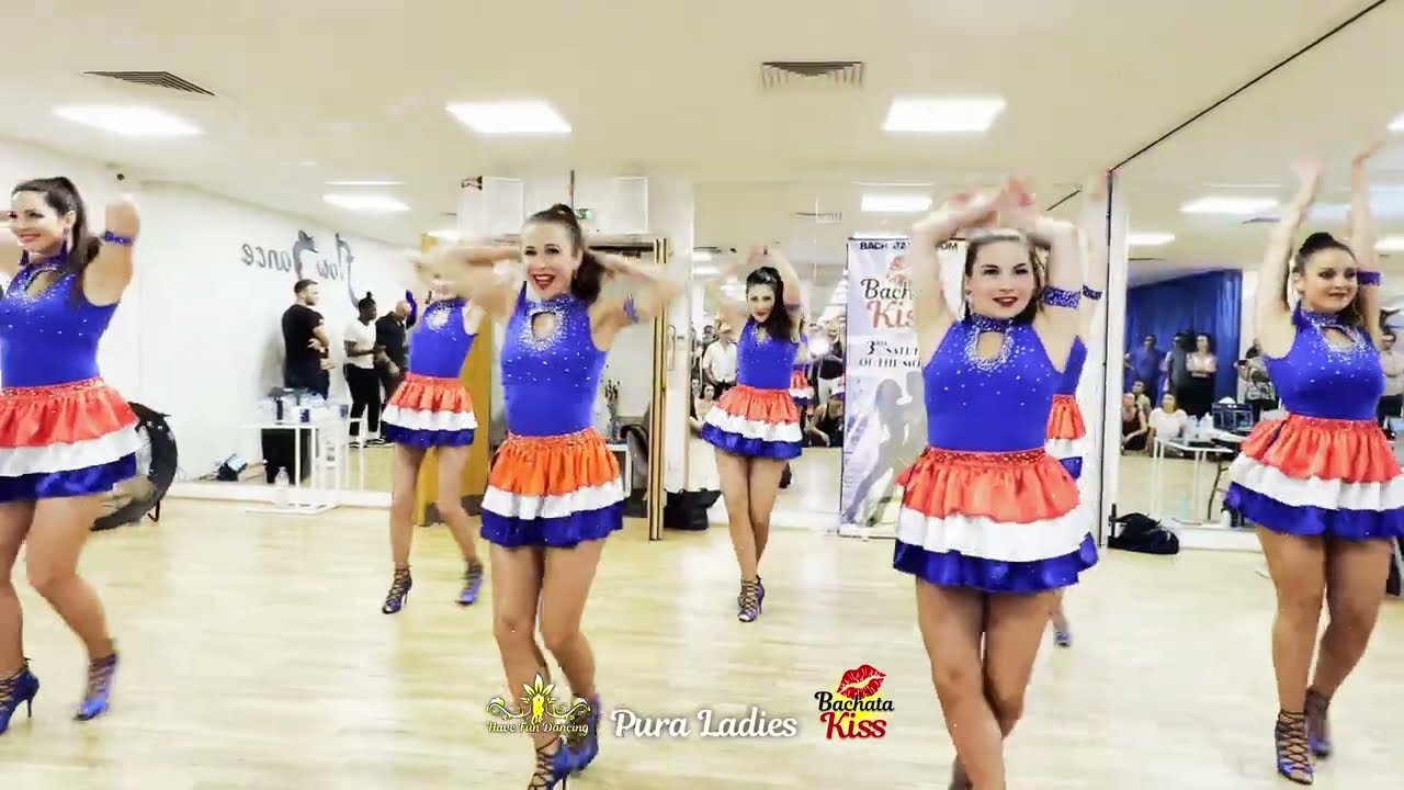 Pura Ladies team by Melitta Siomos  - Show at Bachata Kiss in London