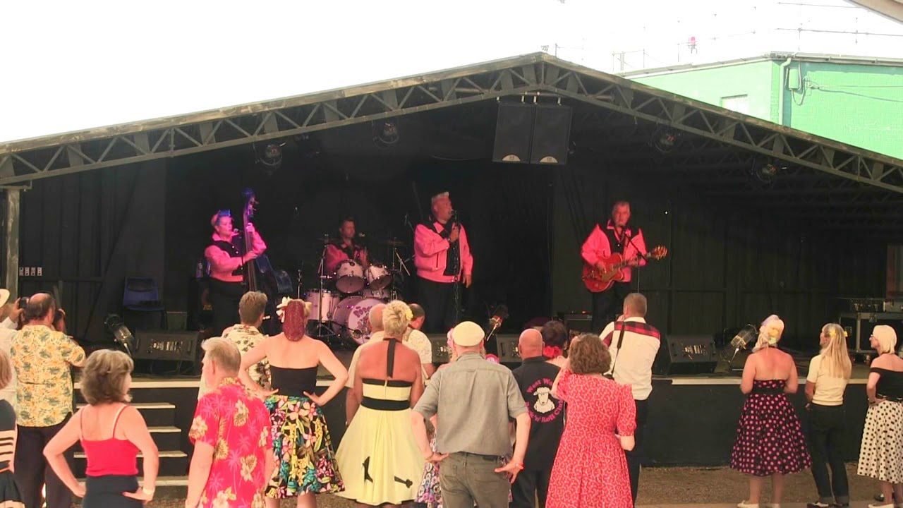 The Bobcats-Control Tower Stage@Twinwood Festival 2017