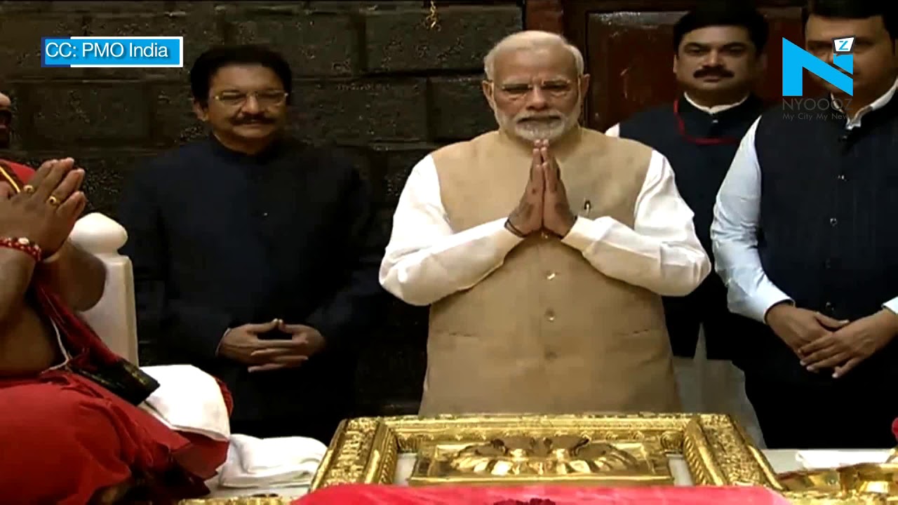 PM Narendra Modi offers prayers at Shirdi Sai Mandir