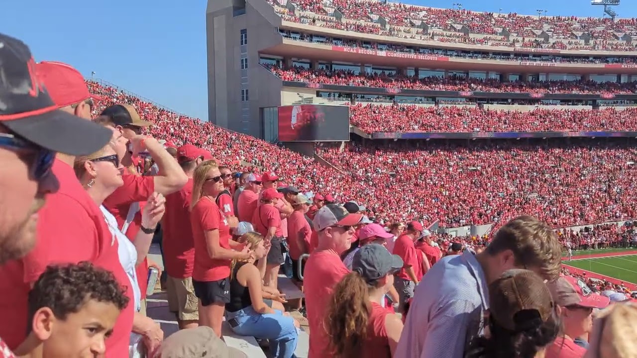 2025 Nebraska Cornhuskers vs Michigan State Spartans 10/4/2025 pregame and tunnel walk