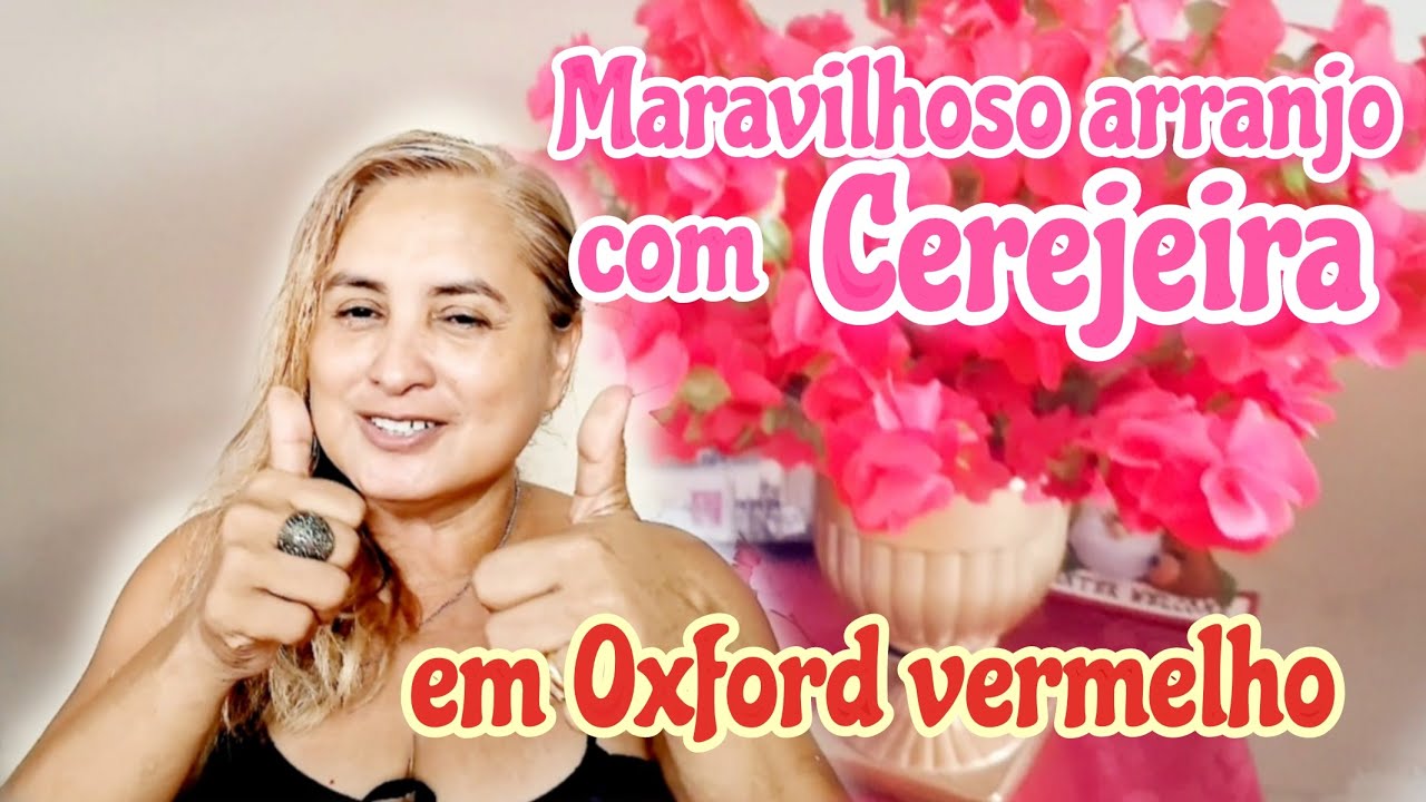 Maravilhoso arranjo com cerejeira em Oxford e tnt vermelho.