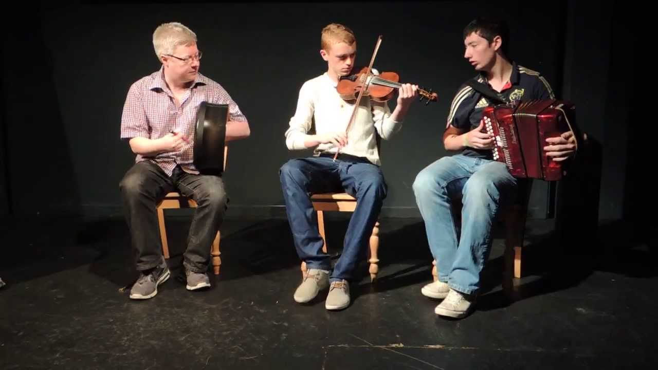 Martin O'Neill on Bodhrán; fiddle & accordion - teacher's recital, Craiceann Bodhrán festival 2013