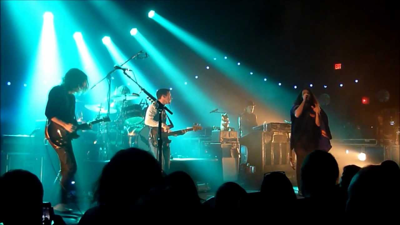 My Morning Jacket -- Lay Low -- Live at the Capitol Theatre [soundboard audio mix]