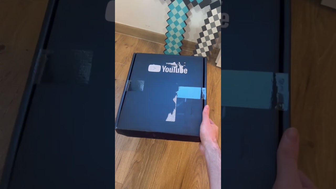 Le NOUVEAU troph&eacute;e YOUTUBE !