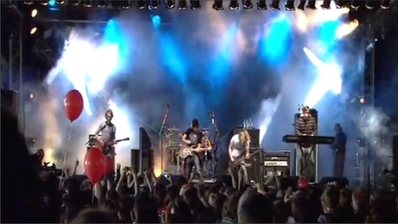 Fightstar - Floods (Live at BBC Radio 1's Big Weekend 2009)