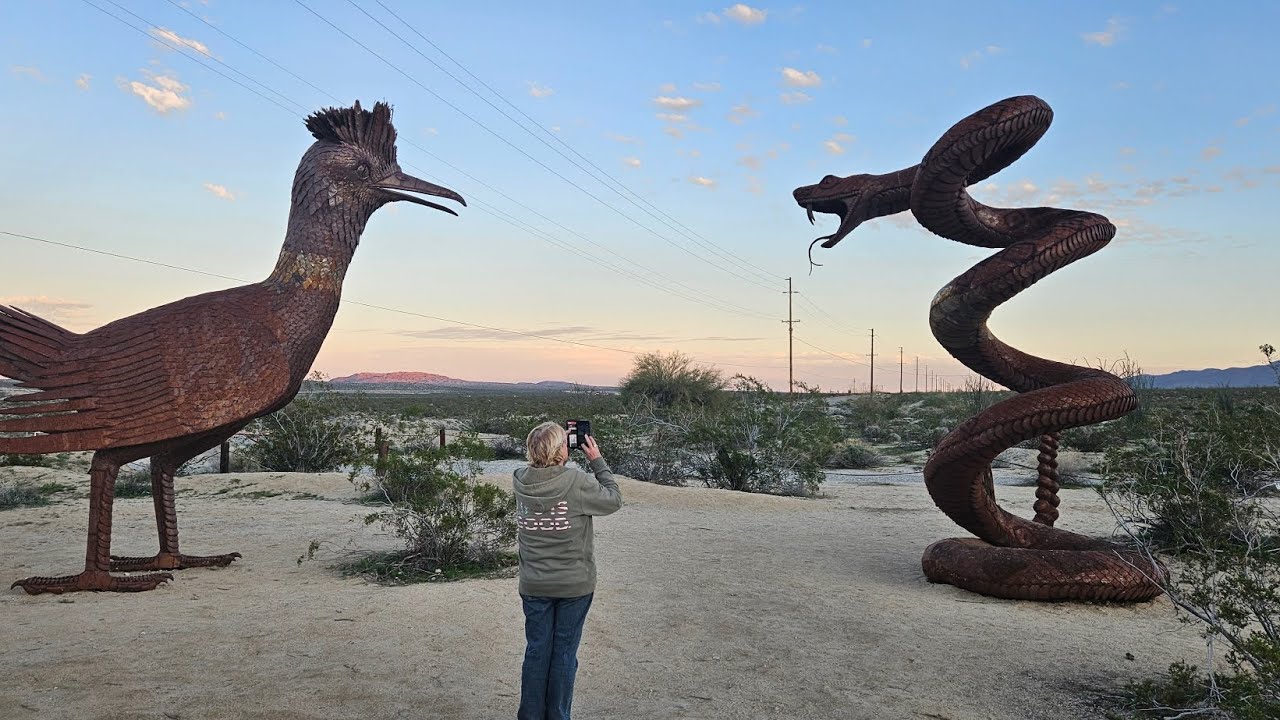 DUEL OF THE DESERT GIANTS!!
