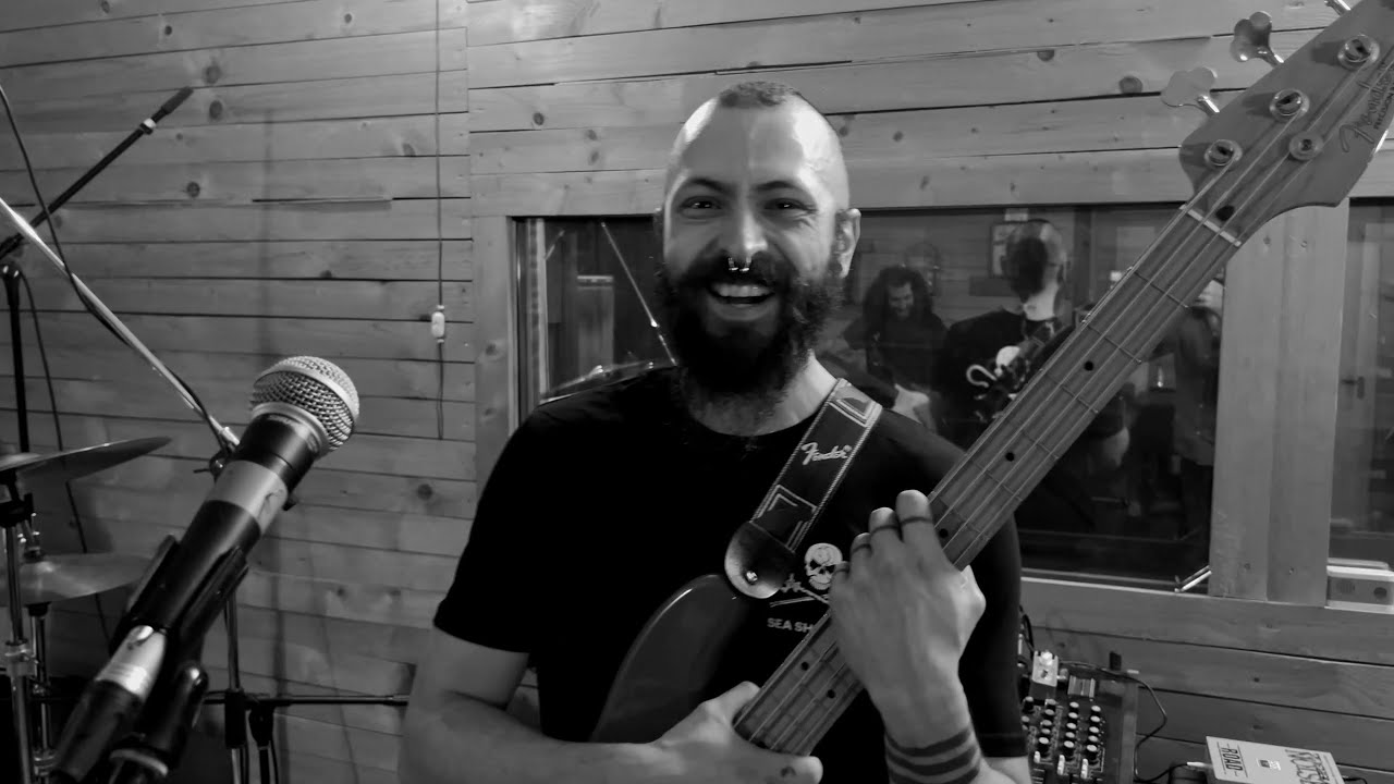 The Shell Collector - Frogs (Medusa: 10th Anniversary Sessions)