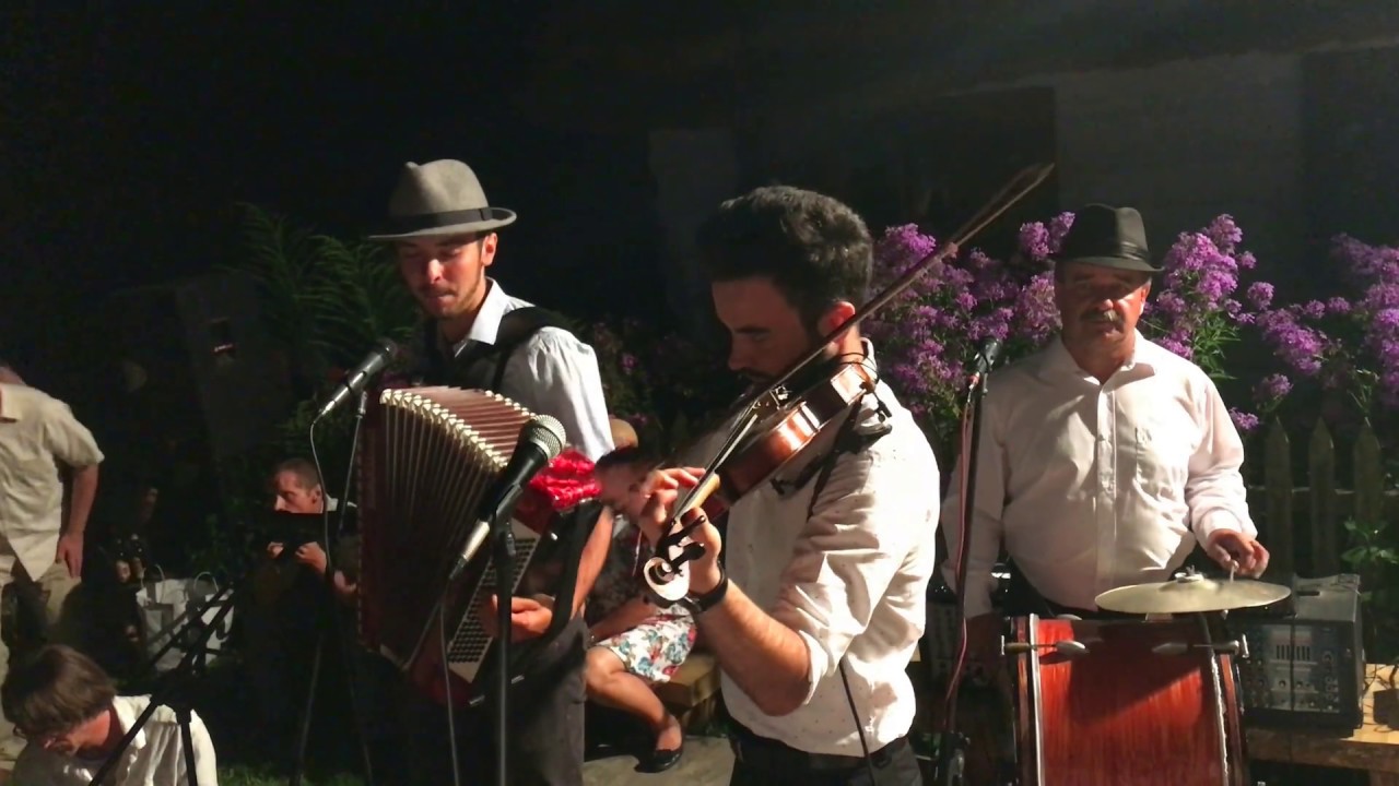 Kapela spod Lublina - Kochajcie dziewczyny