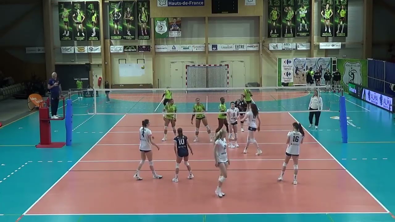Helena Castro #14 (Harnes vs Nantes regular season)