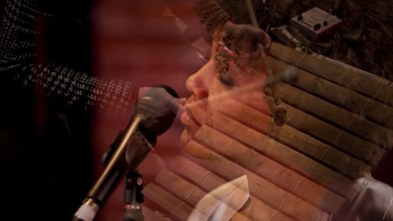 'Waiting in Vain' (Marley) | Fola Dada & Band @ Red Horn District