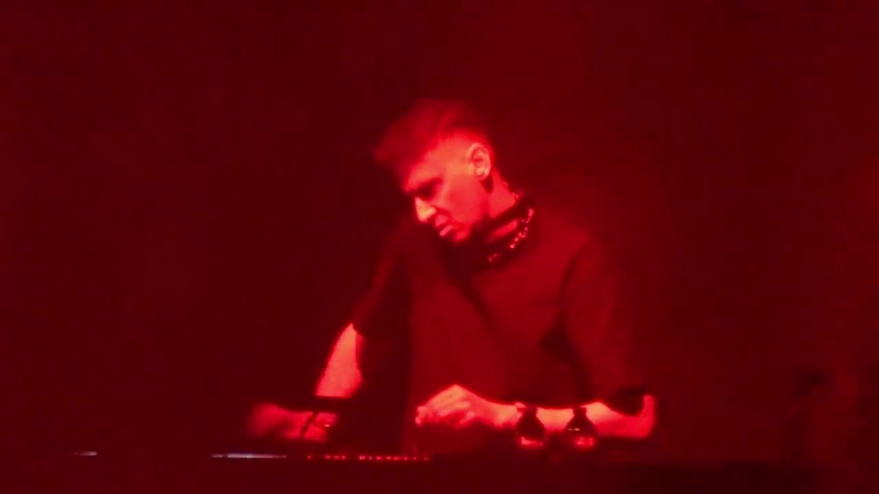 2026-02-07: Boys Noize opens with 'Greenpoint' LIVE VYSTAR ARENA JACKSONVILLE FLORIDA