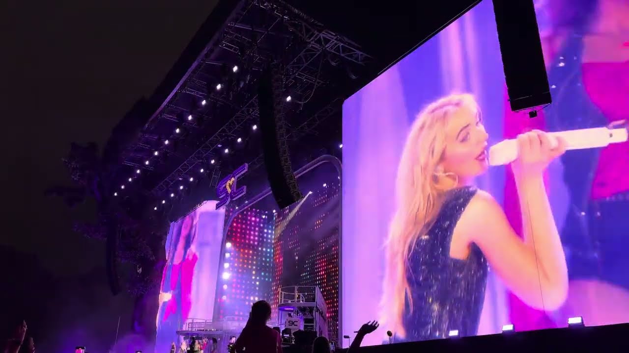 Sabrina Carpenter “JUNO” BST HYDE PARK JULY 5th 2025