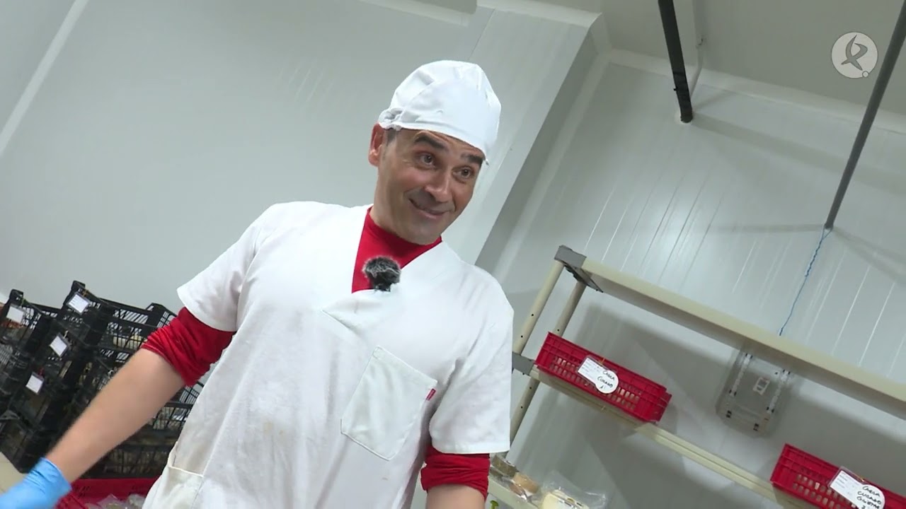 Este maestro quesero de Torrquemada cuenta con un World Cheese Award | Puerta con puerta