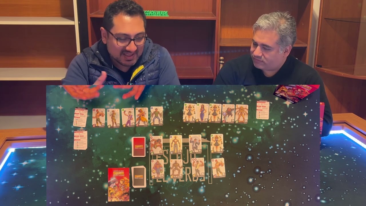 Pre lanzamiento SÚPER HÉROES Y VILLANOS