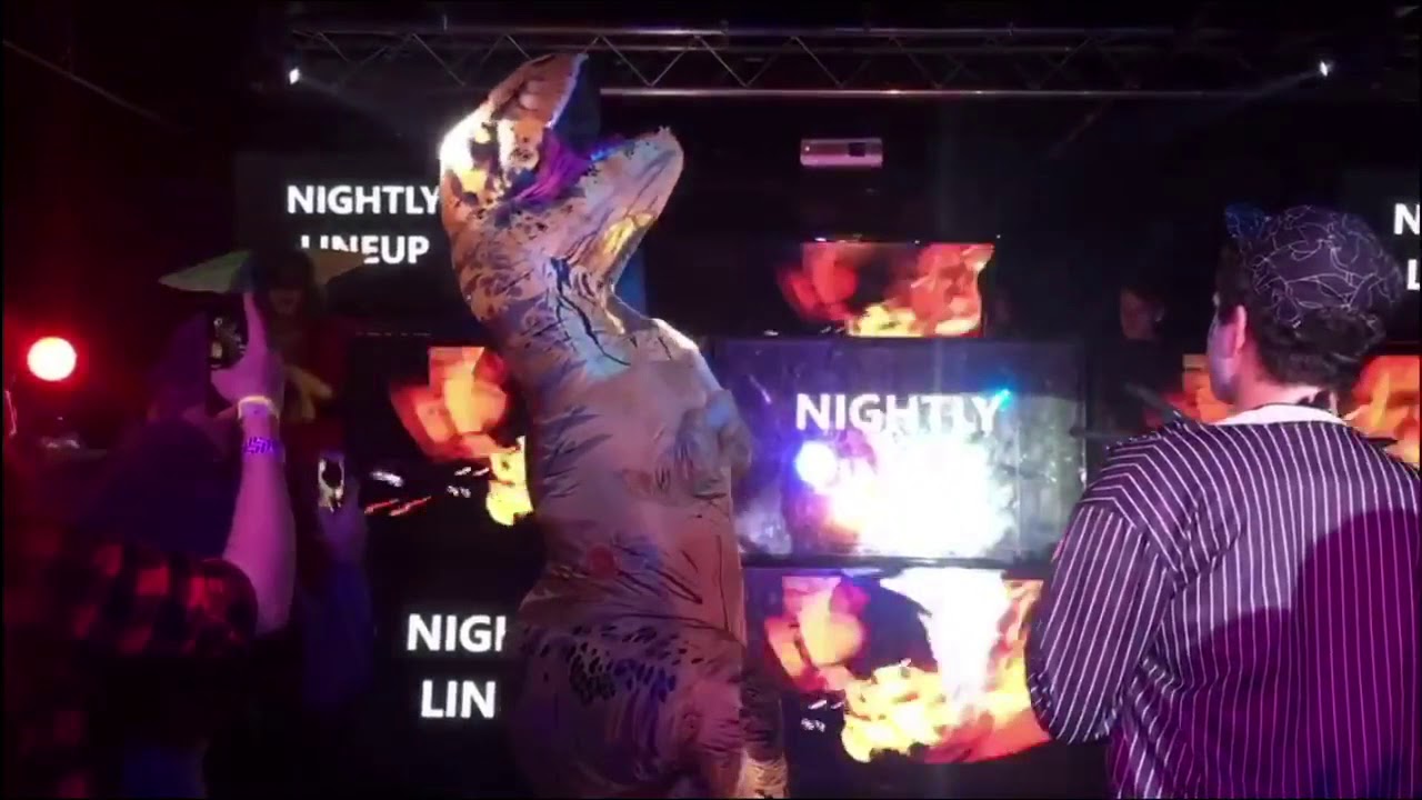 Jurassic Park/Jurassic World performance MysTree Hugga