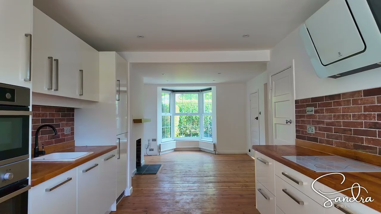 Come and take a look around Holwell Road - a truly stunning house in a perfect location!