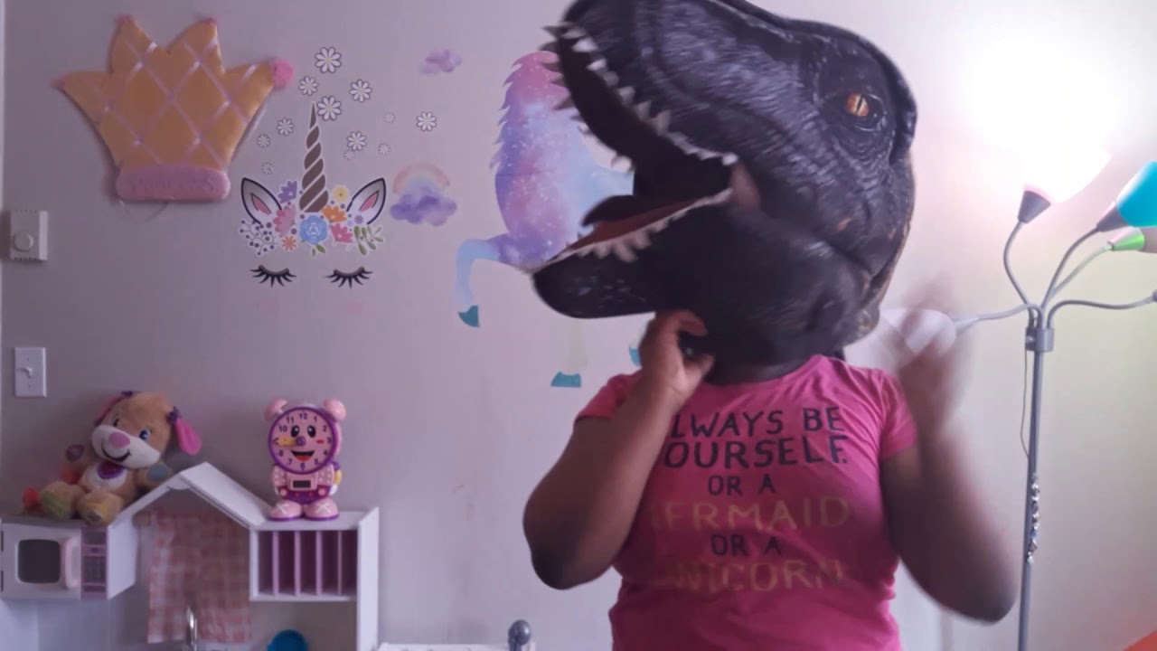 Ze  call of ze dinosaur head
