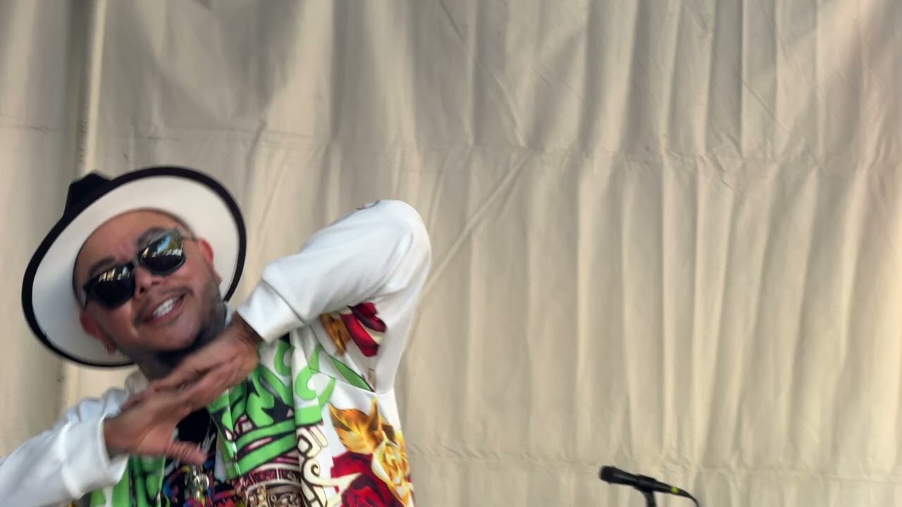Jay Torres Performs Oktoberfest 2025 