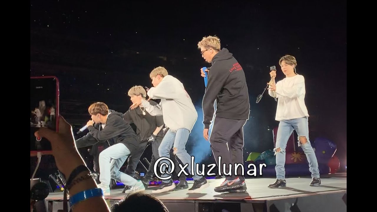 Anpanman - BTS Speak Yourself at MetLife New York Day 1 051819
