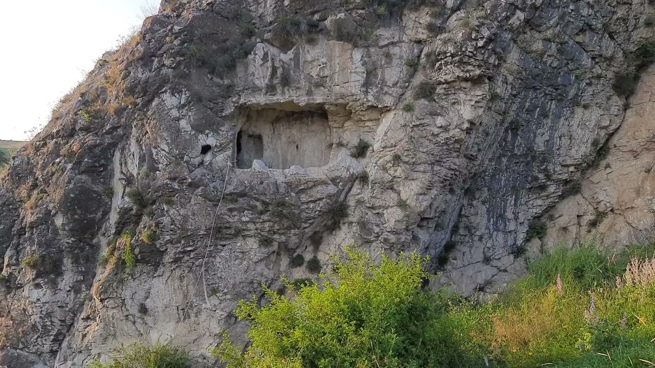 Gerdekkaya Kaya Mezar