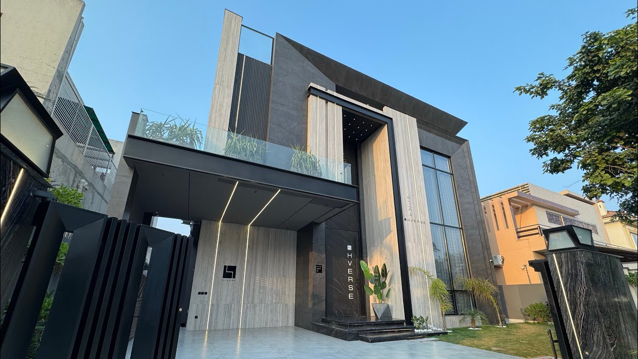1 Kanal Fully Furnished Beautiful House for Sale in DHA Lahore 