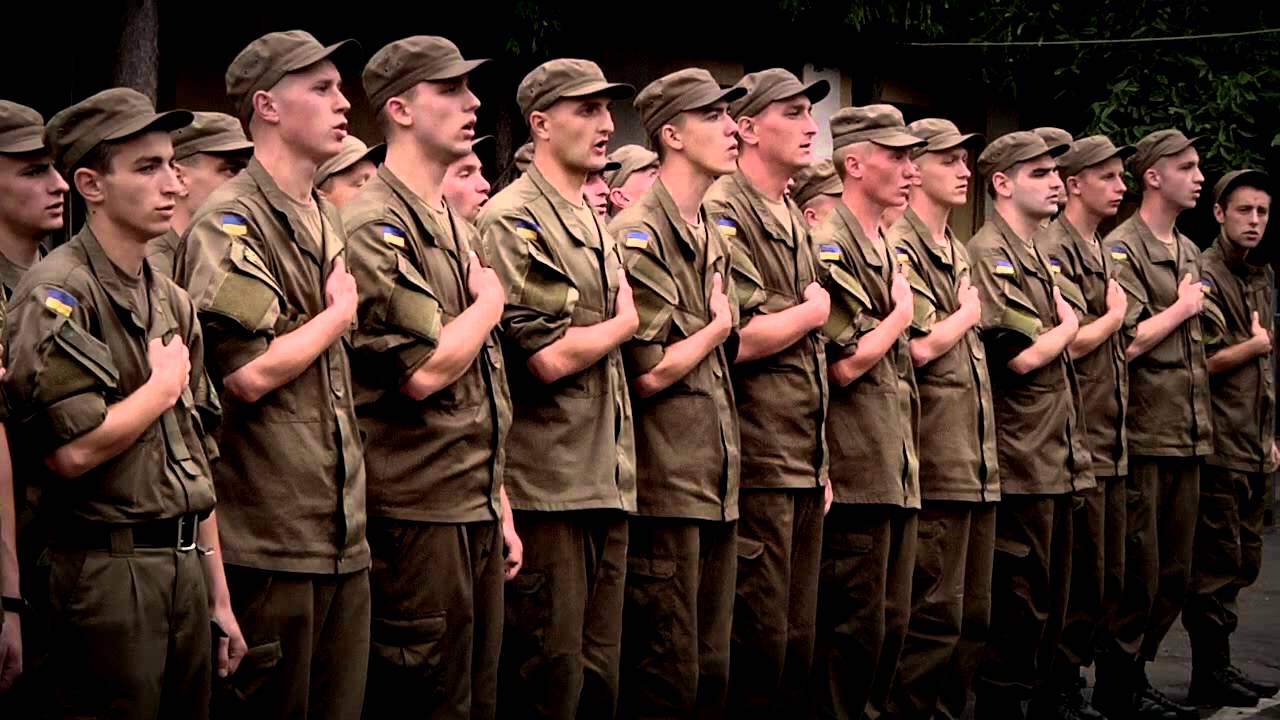 До Чернівців повернулися нацгвардійці