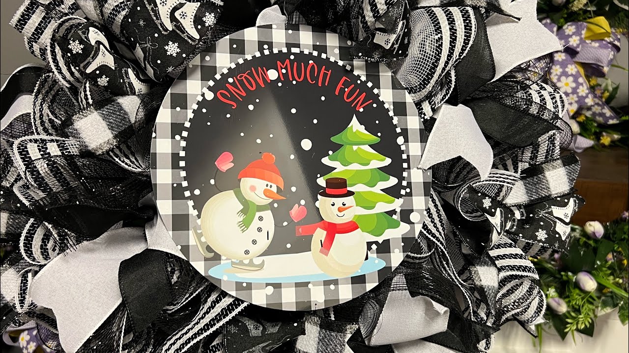How to make a Snowman Double Woodland Ruffle and Ruffle Deco Mesh Wreath| Hard Working Mom |How to