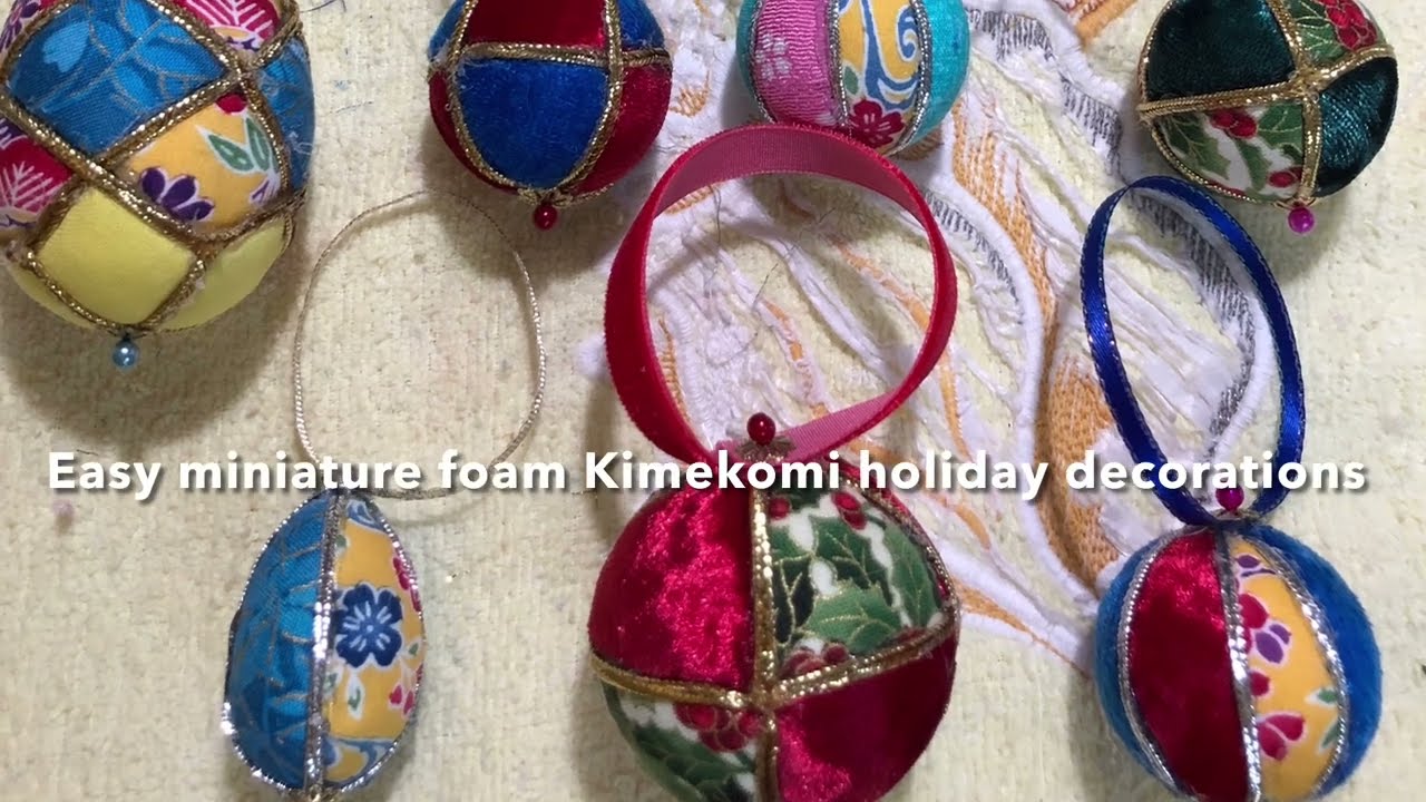 Tiny Kimekomi Holiday Decoration