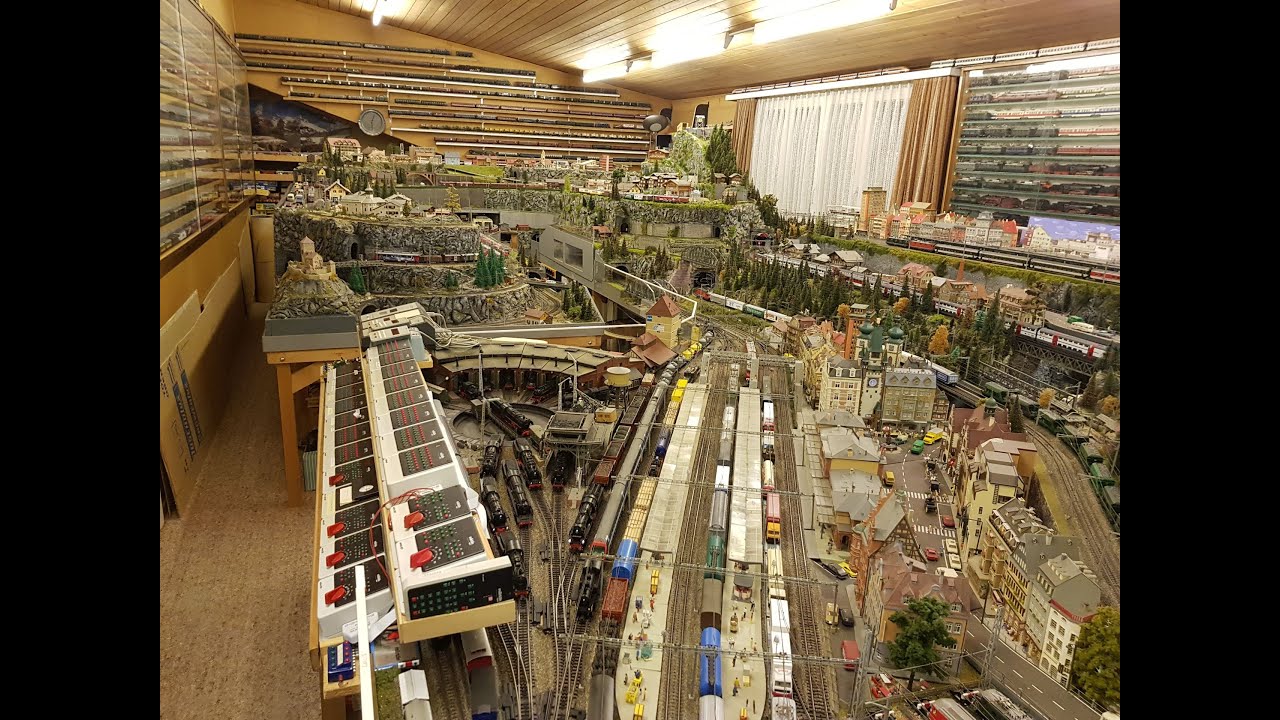 Modelleisenbahn Anlage Märklin 2021