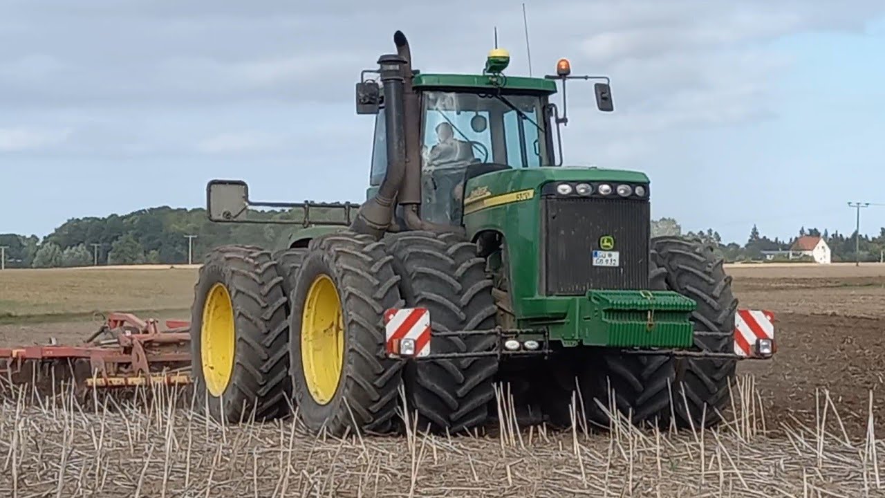 Bodenbearbeitung.John deere 9320-Väderstad Carrier