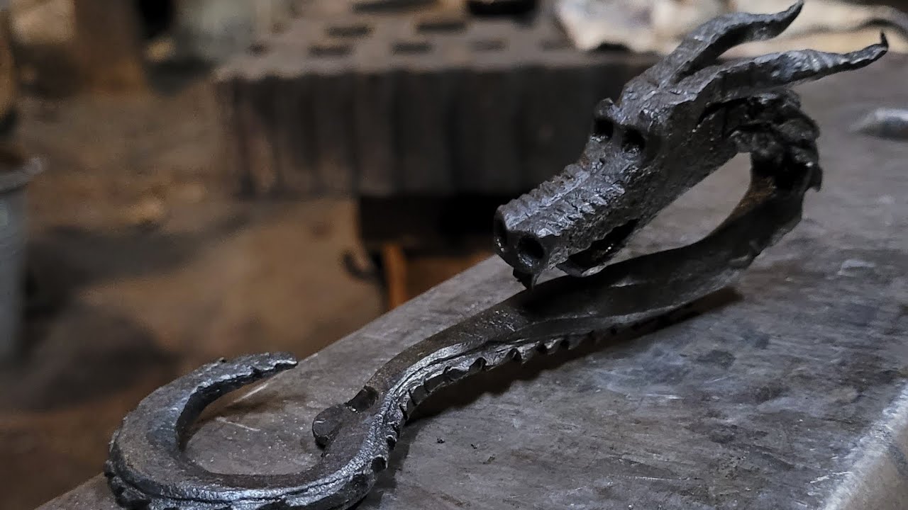 Drachen schmieden leicht gemacht / Drachenkopf Flaschenöffner Tutorial Deutsch 