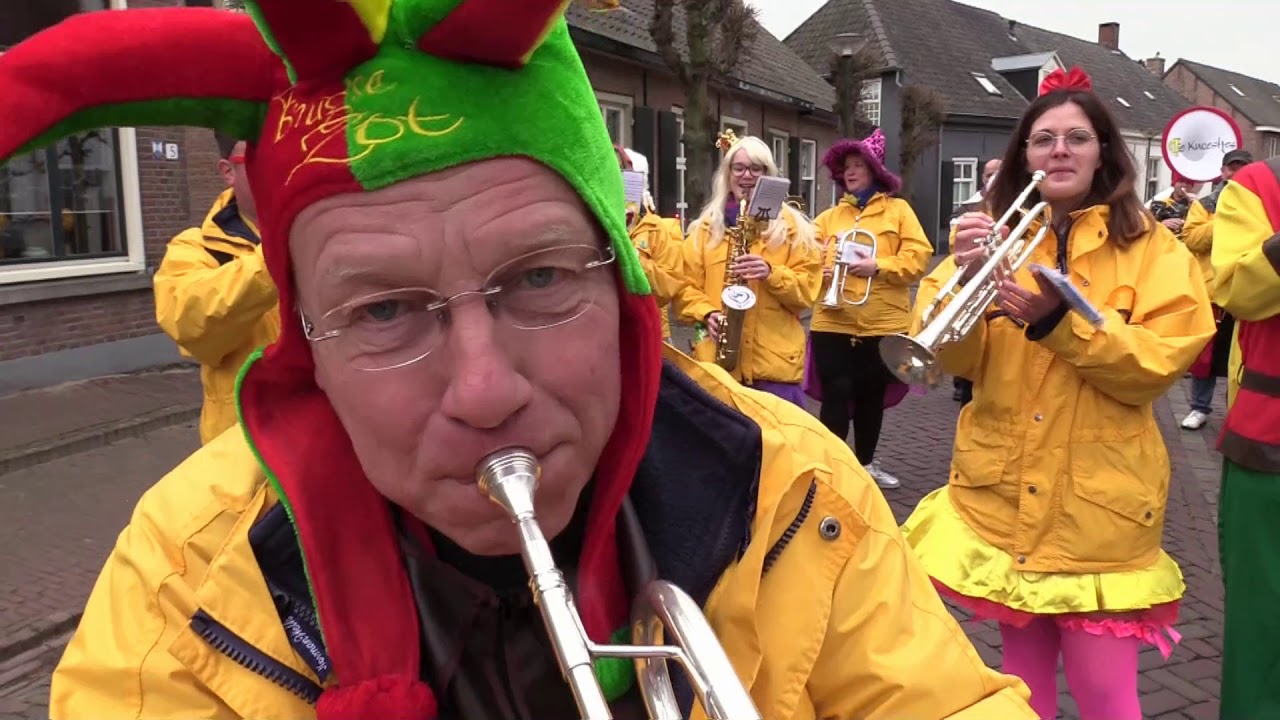 WWW.LOHA.TV: Esch 2019 03 02 carnaval kinderoptocht en opening