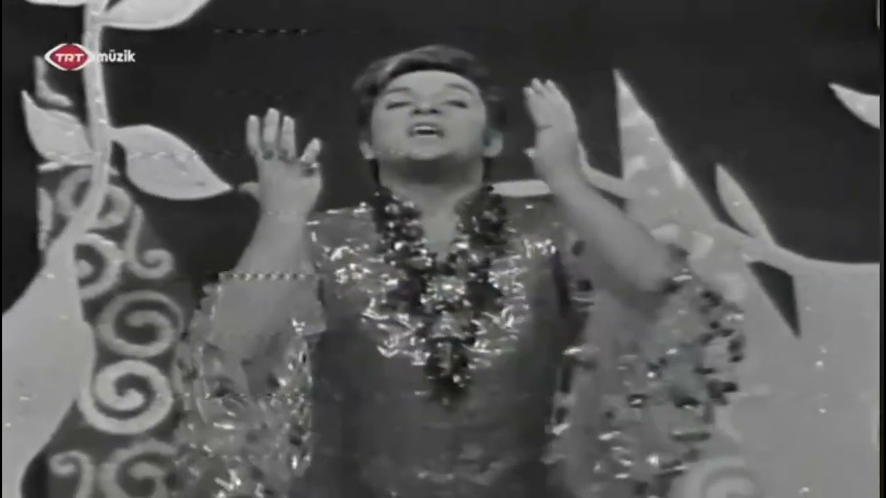 Zeki Müren & İnleyen Nağmeler 1969 Klip
