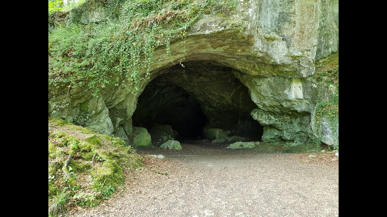Die Feldhofhöhle bei Balve