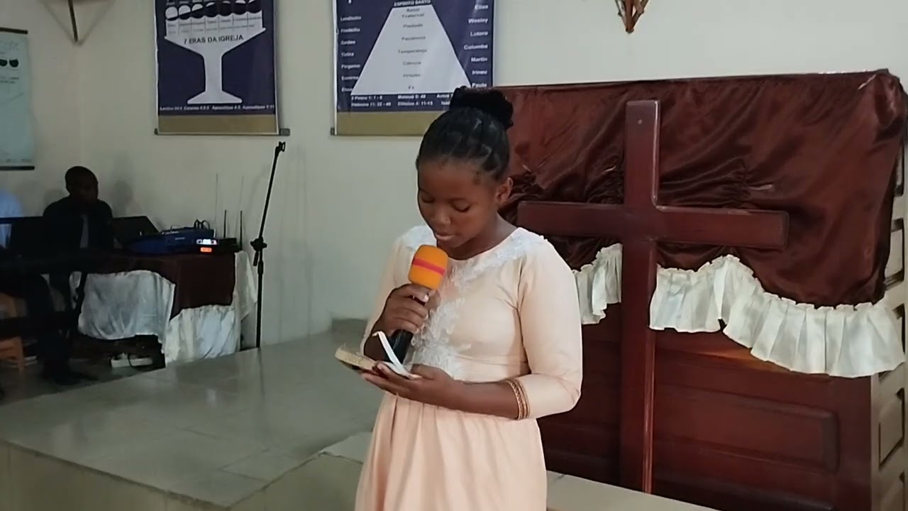 Louvando a Deus l Tabernáculo de Nampula 
