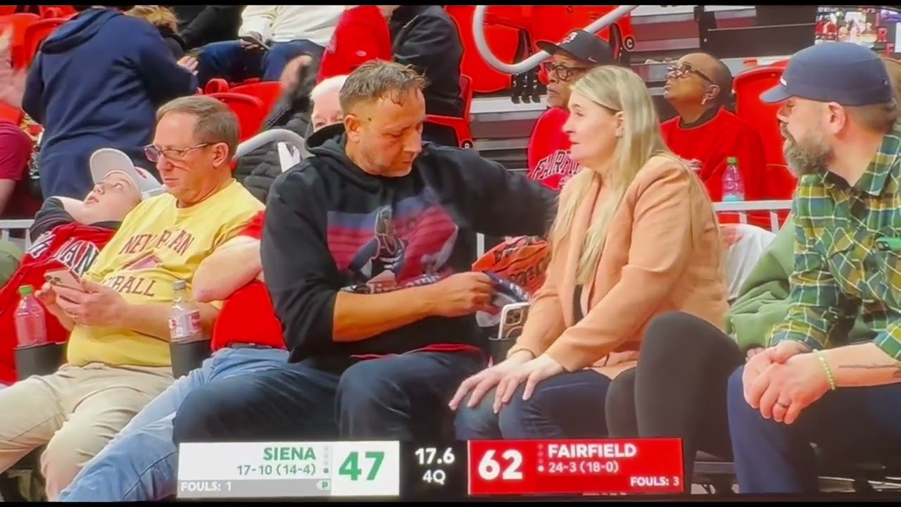 Emina Selimovic, senior night vs Siena 2025
