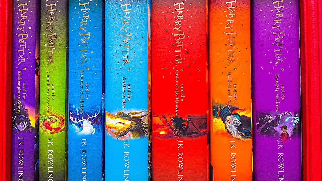Распаковка набора книг о Гарри Поттере (в твердом переплете)
