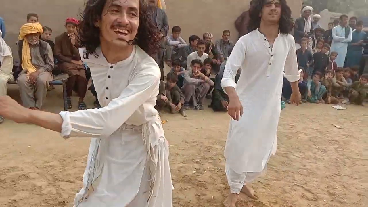 محمد یار او شهزاد اتن په اوازه شیر احمد خان دول بجاه نیوی  video  دیا پاره زما چینل سبسکړیب ګړه