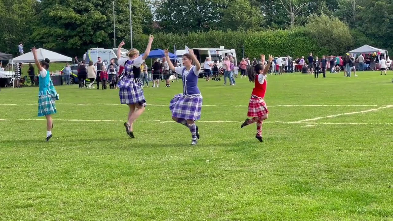 Cardenden Village Fair - Sunday 28th August 2022 - Danielle Law School of Music & Dance