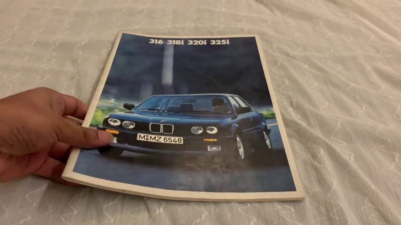 BMW 3-Series E30 | Brochure Catalogue | Video | Detailed Flip Through