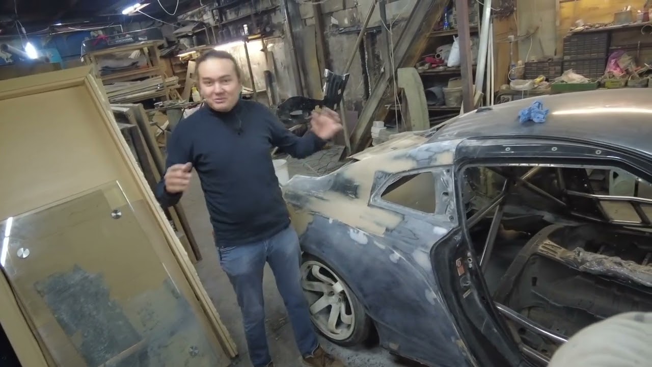 GTR Подробнее про двери и попу