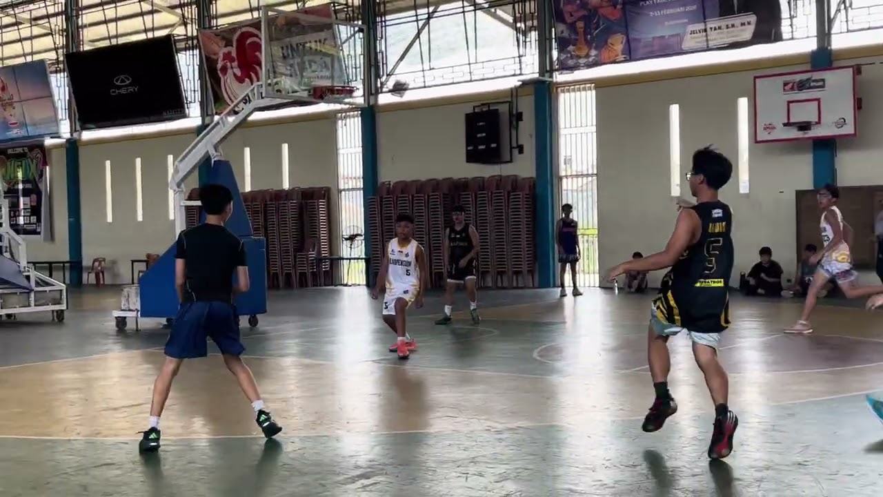 Scrimmage Game Yos Sudarso Vs Alva Penguin KU14 ( Qtr 1 )