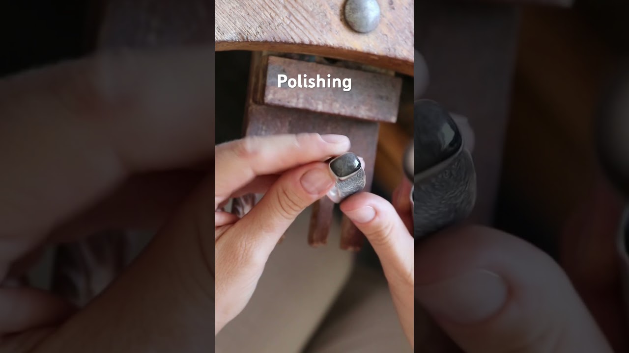 Obsidian ring polishing process #makingjewellery #silversmith #obsidian #handcrafted #jewellery