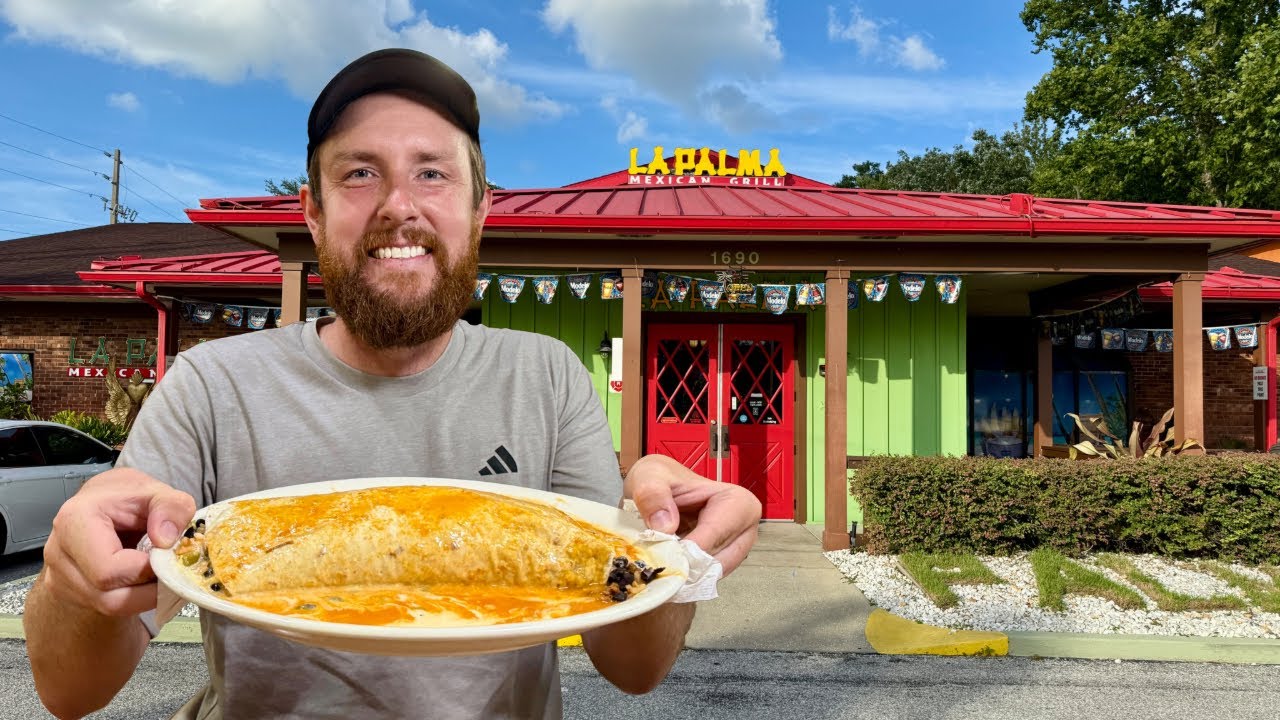 Huge Burrito and Good Food at La Palma Mexican Restaurant