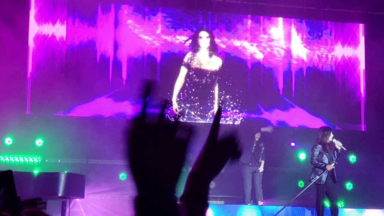 Laura Pausini Lima Peru 14-08-18 (parte2)