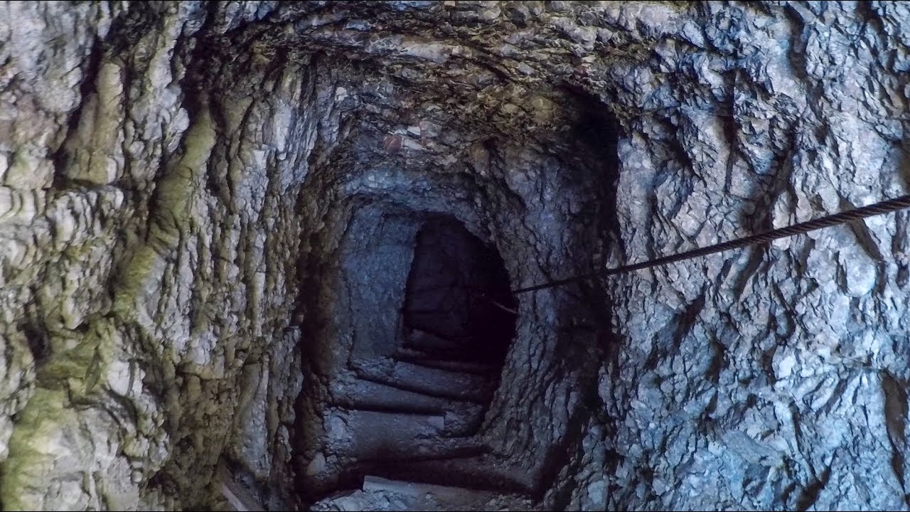 Lagazuoi Piccolo and tunnels, Dolomites
