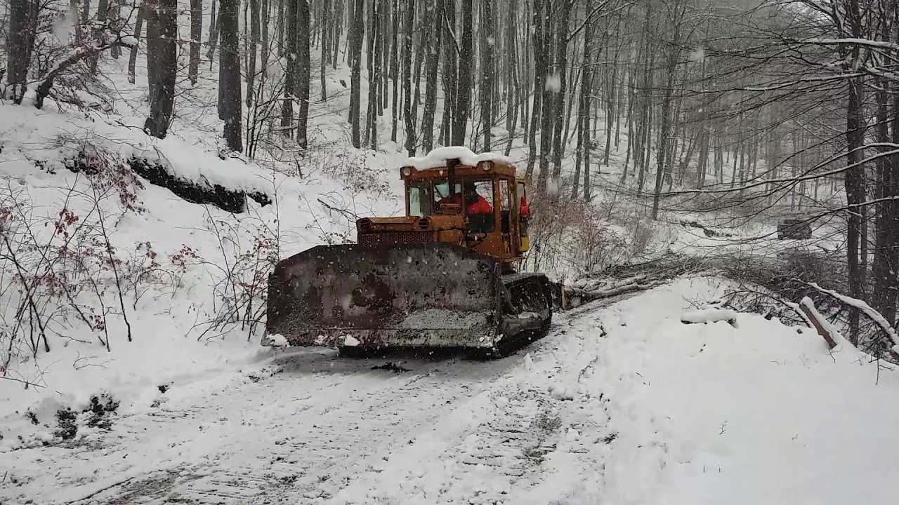 Buldozer T170 les,5.